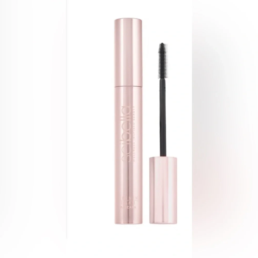 🎉🎉🎉🎉Sei Bella Defining Lash Mascara: Black